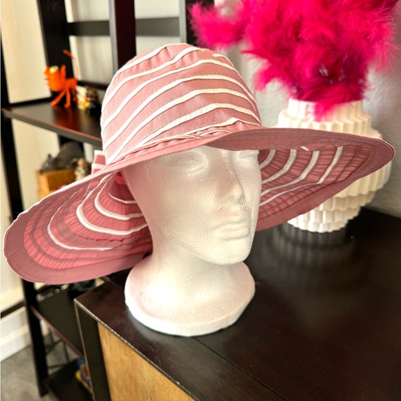 Aerosoles Pink Striped Sun Hat with Bow main image 7